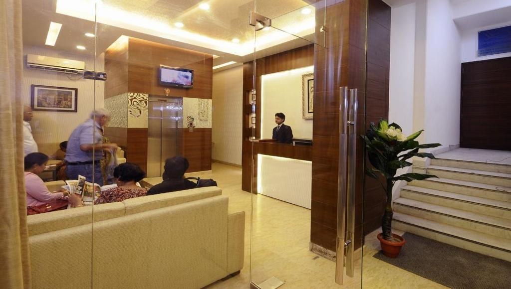 Airport Hotel Goodluck ニューデリー エクステリア 写真